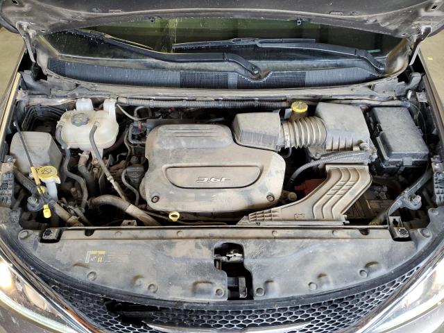 2C4RC1BGXHR611153 2017 CHRYSLER PACIFICA, photo no. 11