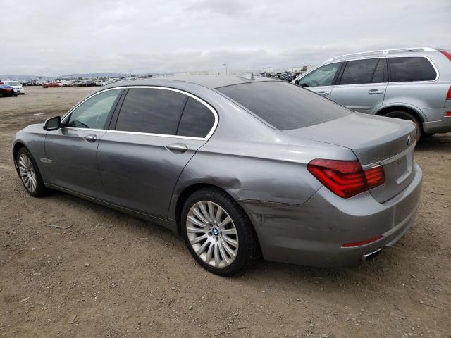 VIN WBAYE4C59DD137033 2013 BMW 7 Series, 740 LI no.2