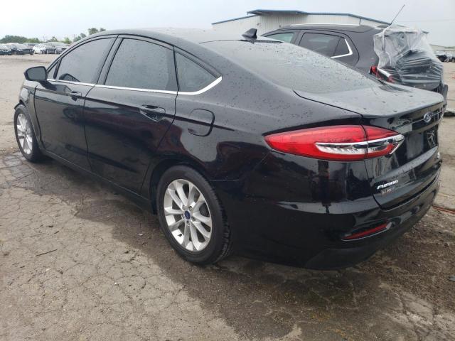 3FA6P0HD1KR247730 Ford Fusion SE 2