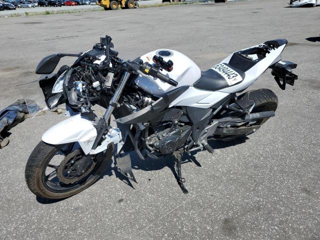 2018 SUZUKI GSX250R LC6DN11A8J1100242
