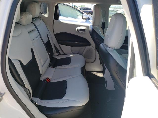 3C4NJDCB9JT413093 Jeep Compass Limited