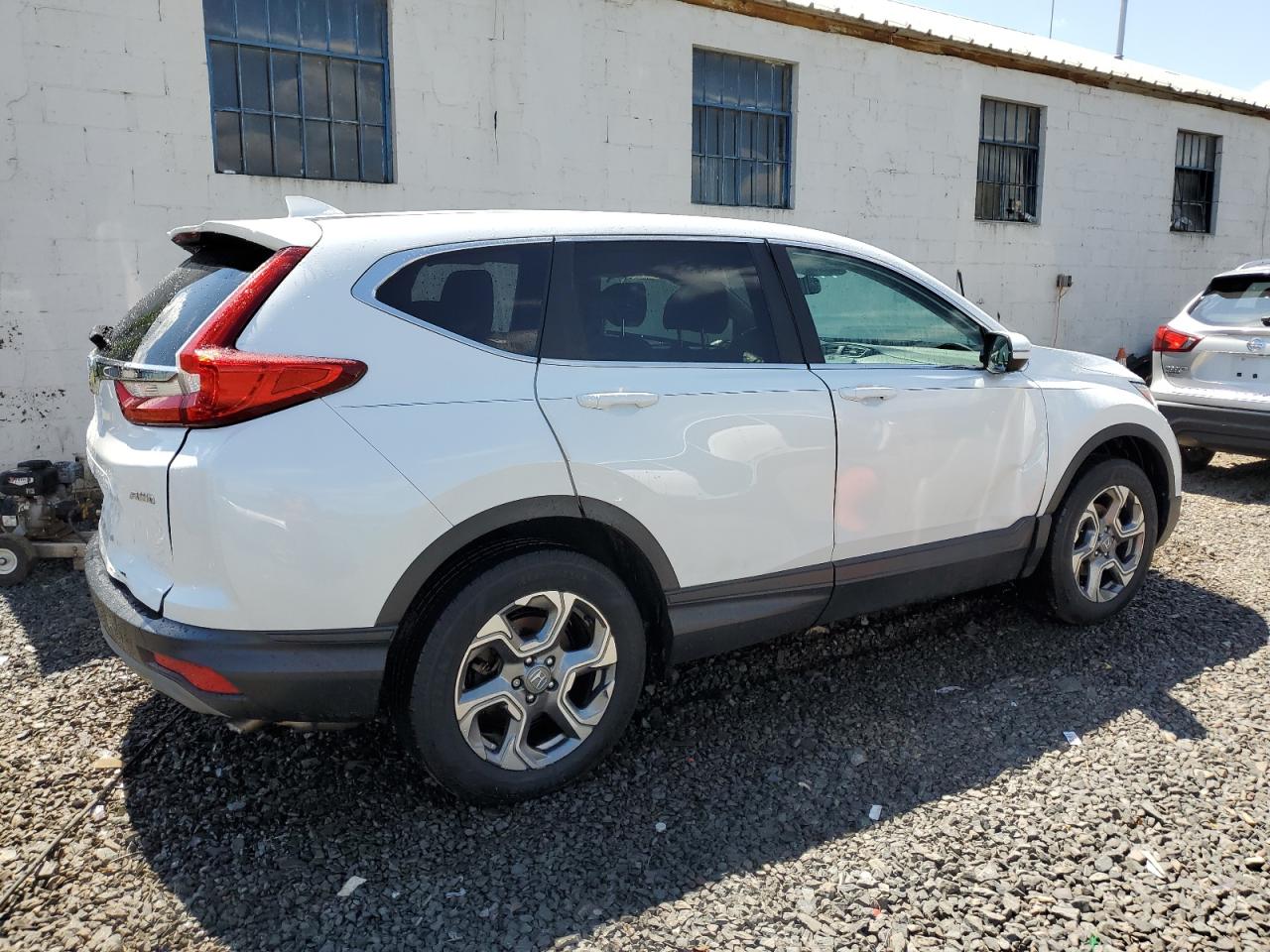 5J6RW2H84KL032232 Honda CRV CR-V EXL 3