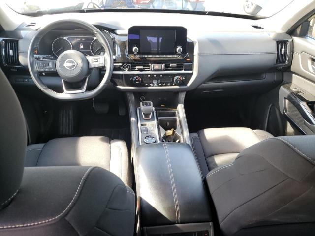 5N1DR3BC1NC213413 Nissan Pathfinder Sv