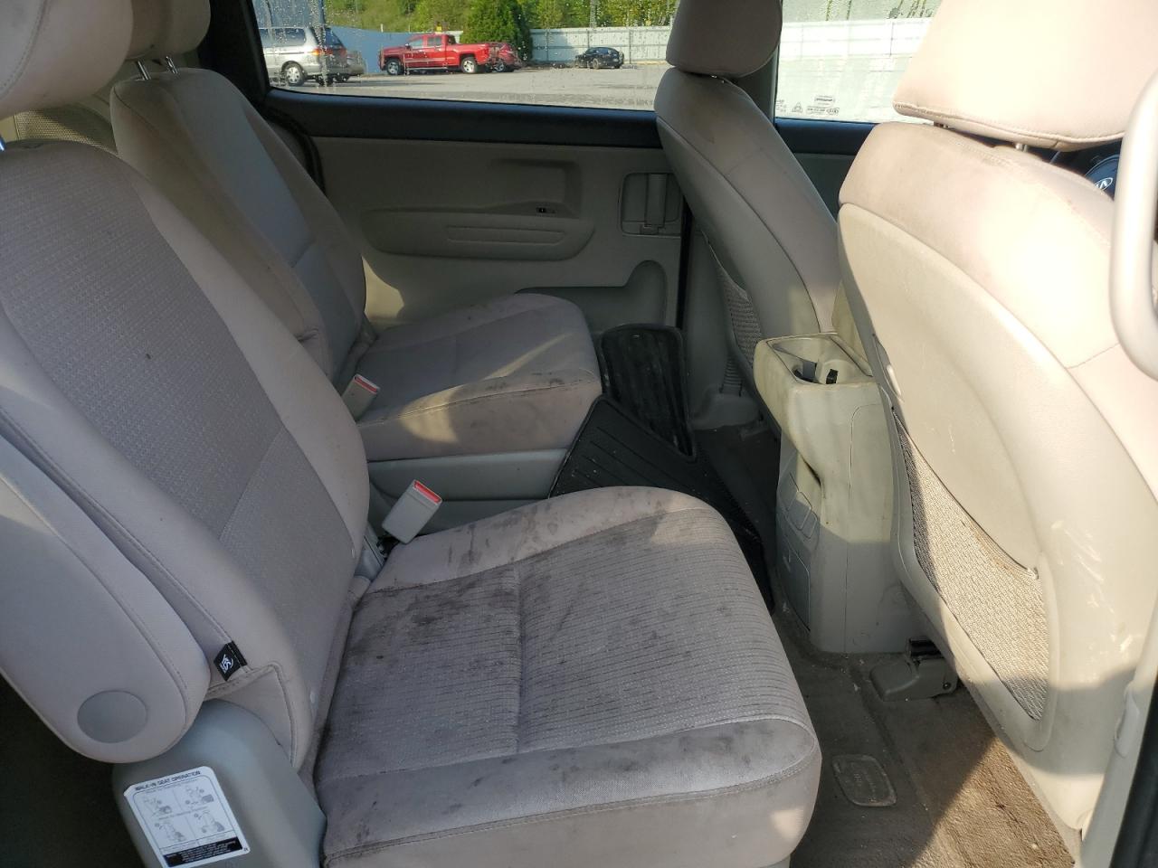 2018 Kia Sedona Lx vin: KNDMB5C1XJ6409053