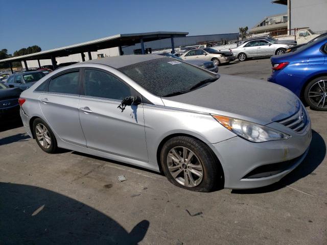 5NPEB4AC7EH882195 Hyundai SONATA GLS