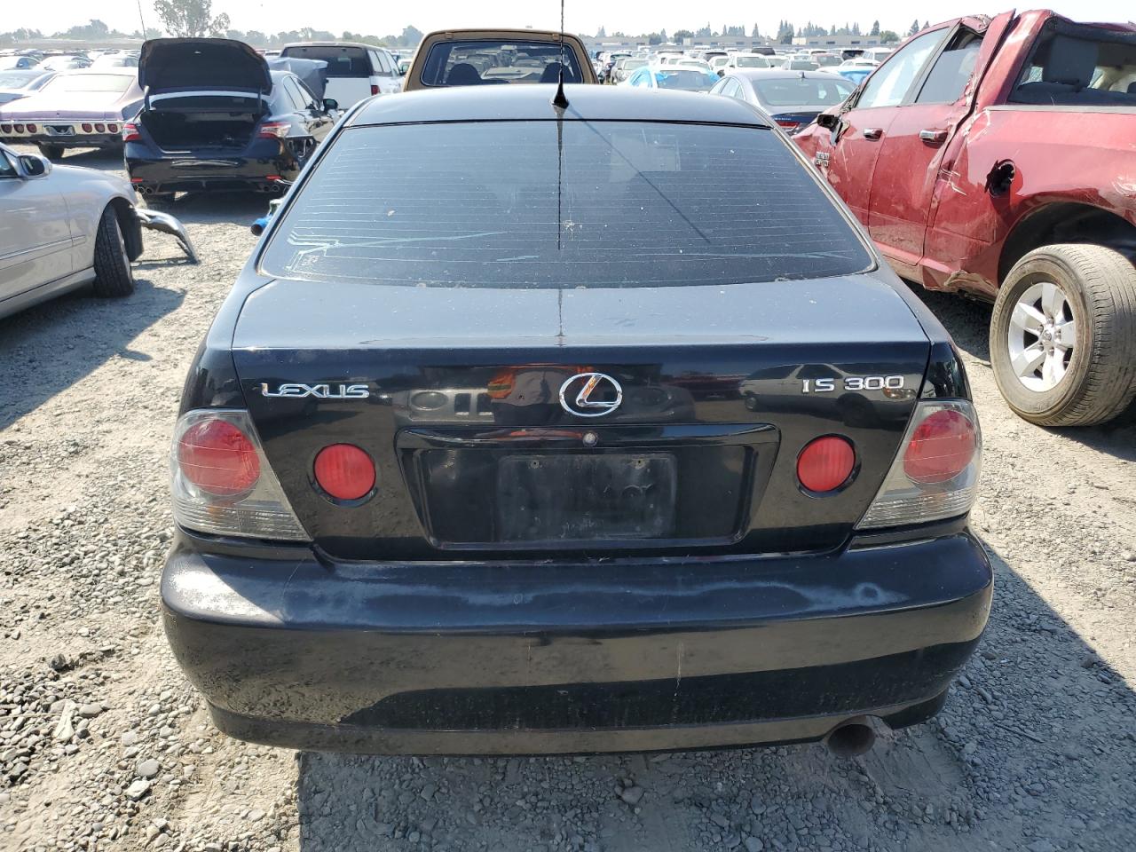 JTHBD192X30074052 2003 Lexus Is 300