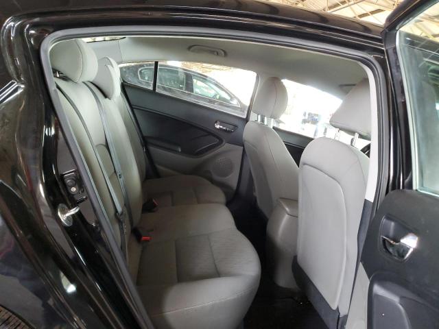 KNAFK4A63G5552200 KIA FORTE LX