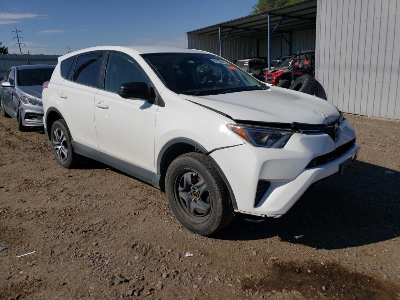 2017 Toyota Rav4 Le vin: JTMZFREV1HJ719228