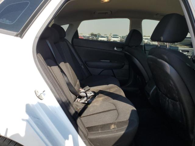 5XXGT4L35GG020384 KIA Optima Lx