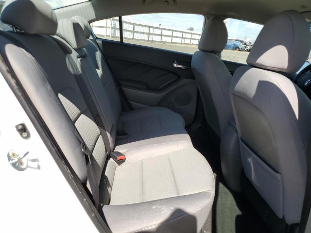 KNAFX4A67G5544070 KIA FORTE LX