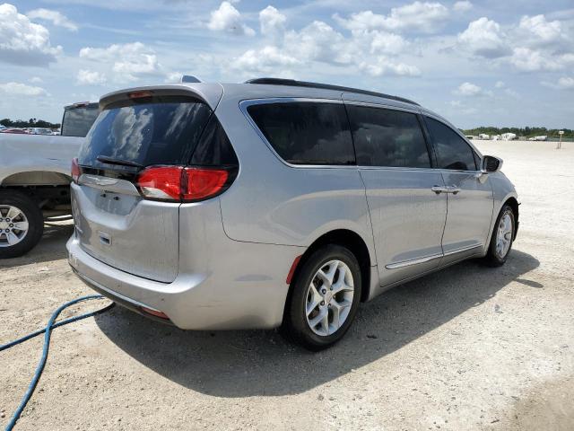 2C4RC1BG3HR794721 2017 CHRYSLER PACIFICA, photo no. 3