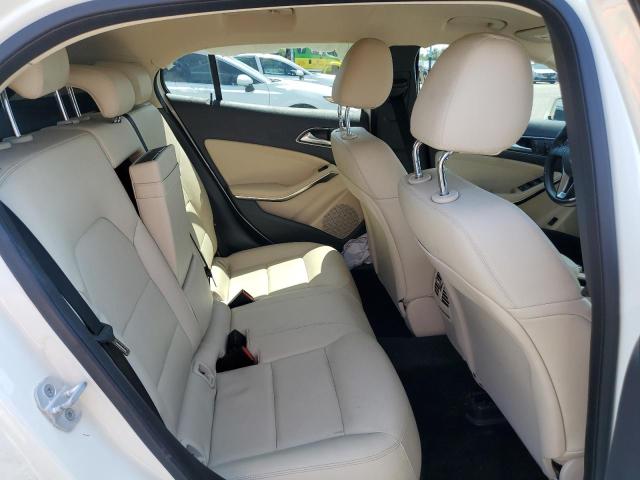 2015 MERCEDES-BENZ GLA 250 - WDCTG4EB6FJ166501