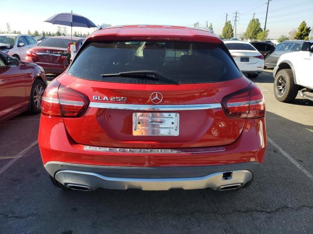 WDCTG4EB4KU011003 Mercedes-Benz GLA 250