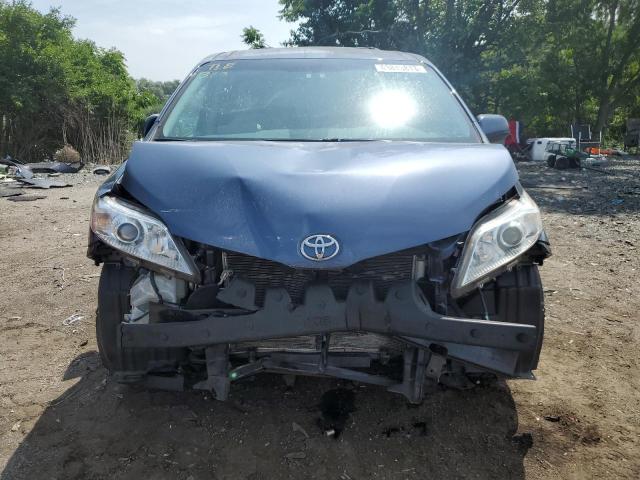 5TDJK3DC0ES087889 Toyota SIENNA LE