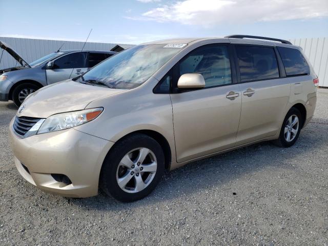 2013 Toyota Sienna LE