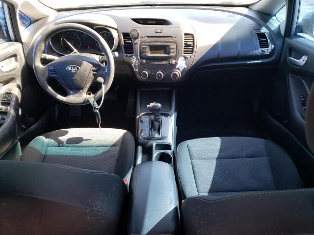KNAFK5A84J5772833 KIA FORTE LX