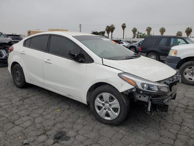 KIA FORTE LX 2018 3KPFK4A77JE271685 Image 4