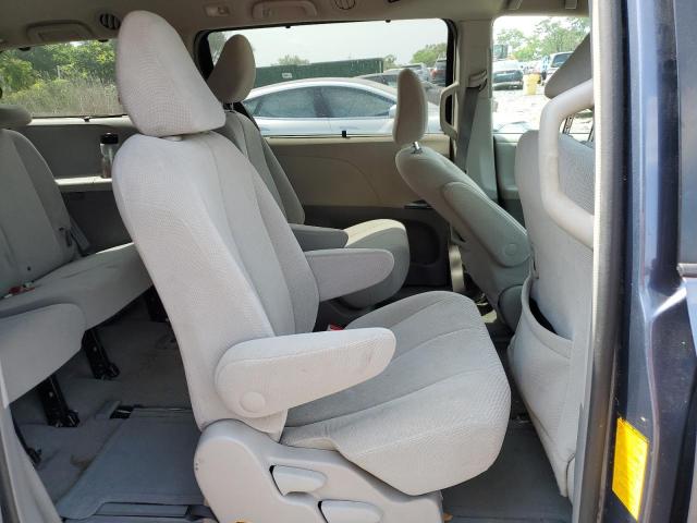 5TDJK3DC0ES087889 Toyota SIENNA LE