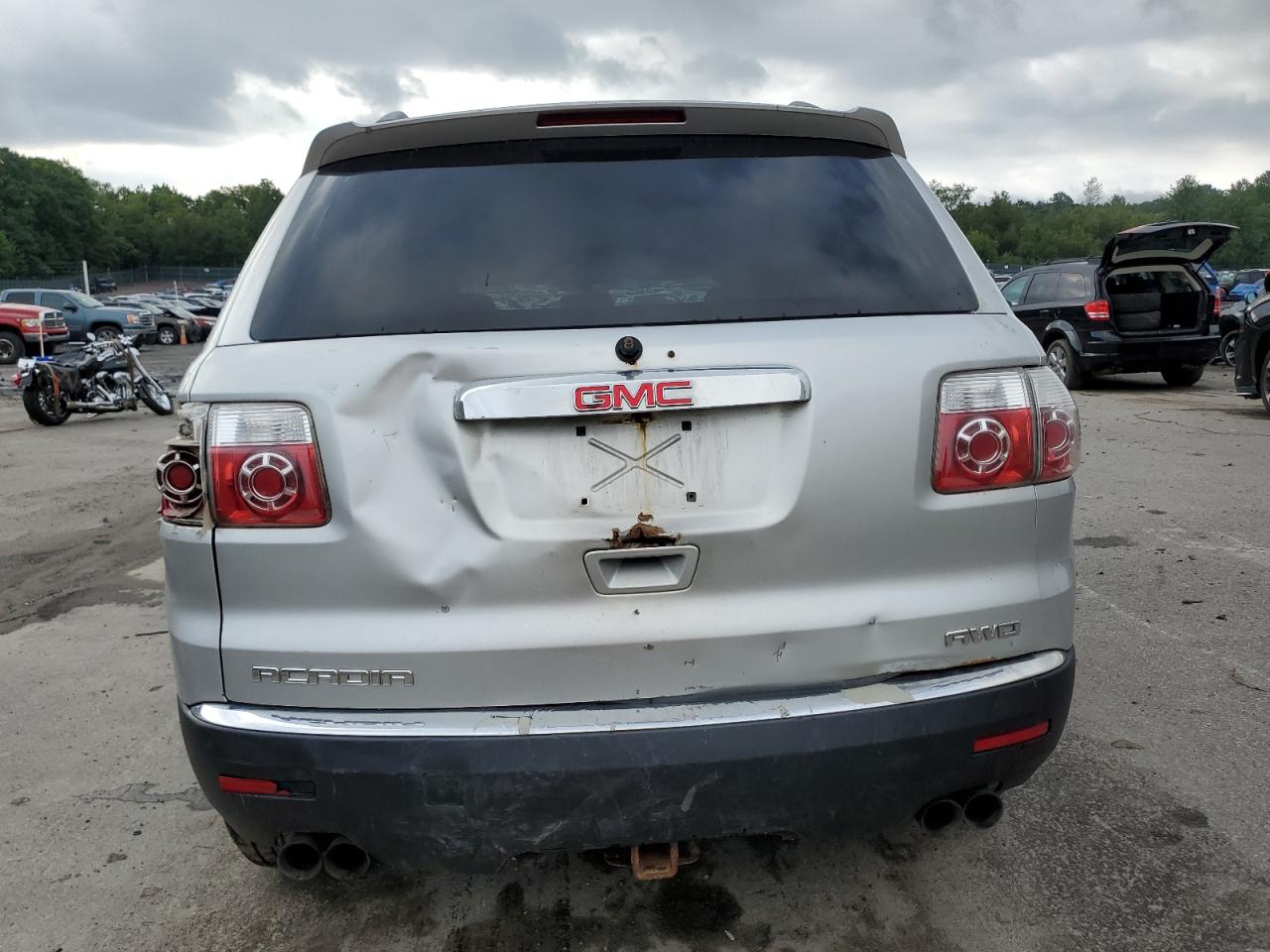 1GKLVKED7AJ118679 2010 GMC Acadia Sl
