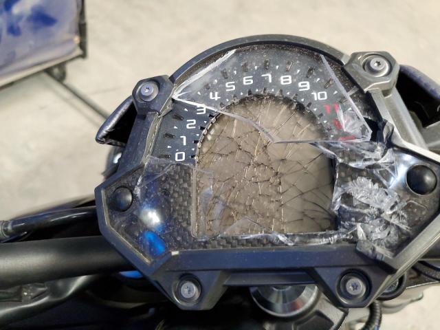 2017 KAWASAKI ZR900 - JKAZR2A15HDA16177