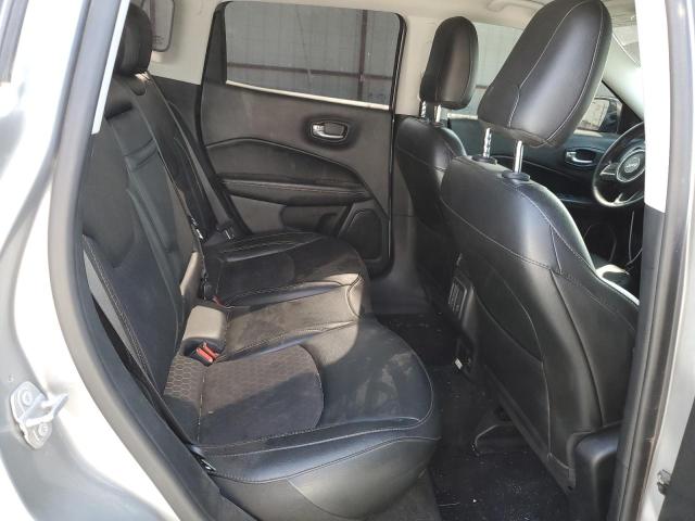 3C4NJCBB7KT612544 Jeep Compass Latitude