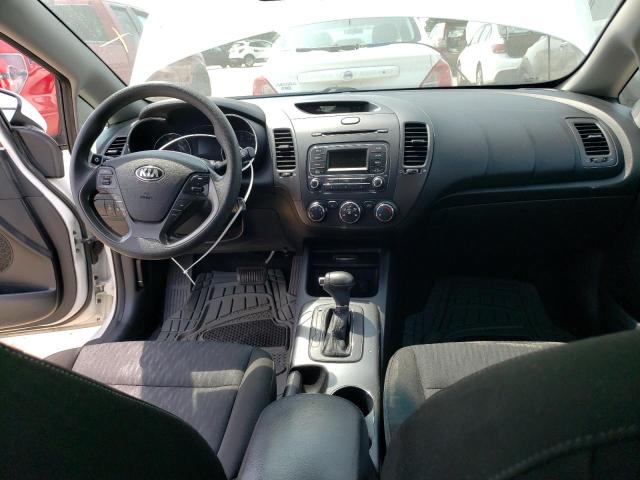 KNAFK4A67G5496200 KIA FORTE LX