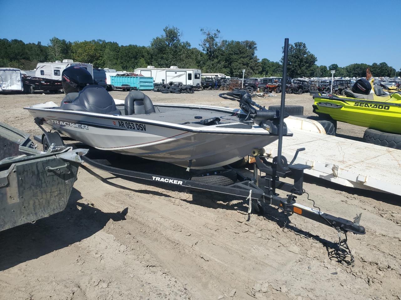 Salvage Boats for Sale Online Used Boats Auctions CarsFromWest