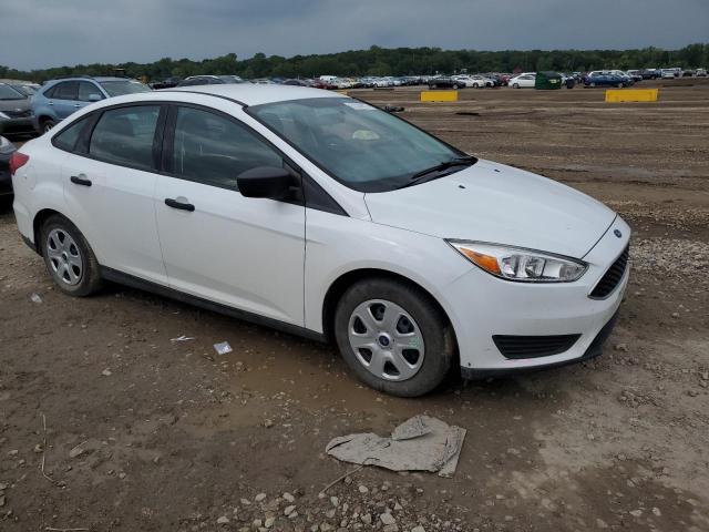 2018 Ford Focus S VIN: 1FADP3E28JL269622 Lot: 62300673