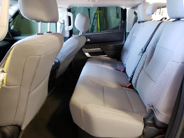5TFLA5DB9NX038845 Toyota Tundra Crewmax Sr