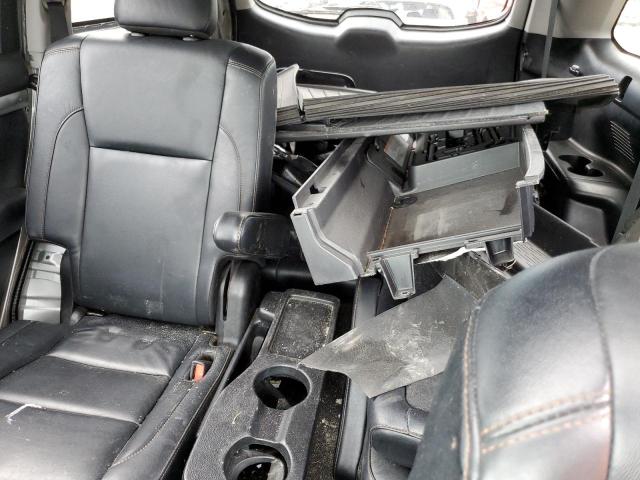 5TDJZRFH7JS826645 Toyota Highlander Se