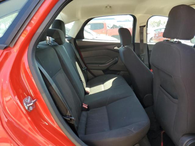 1FADP3F21GL225811 Ford FOCUS SE