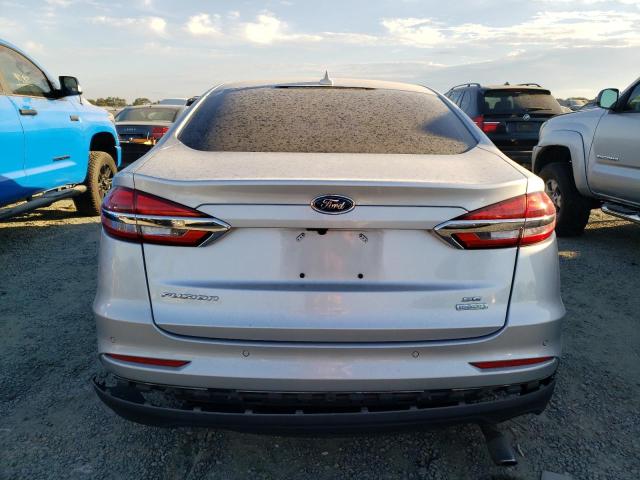 3FA6P0HD5KR135853 Ford FUSION SE