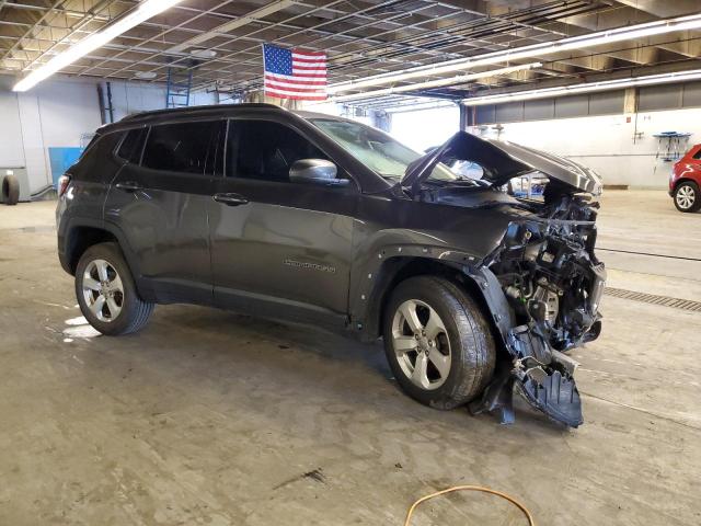 3C4NJDBB3JT180720 Jeep Compass Latitude