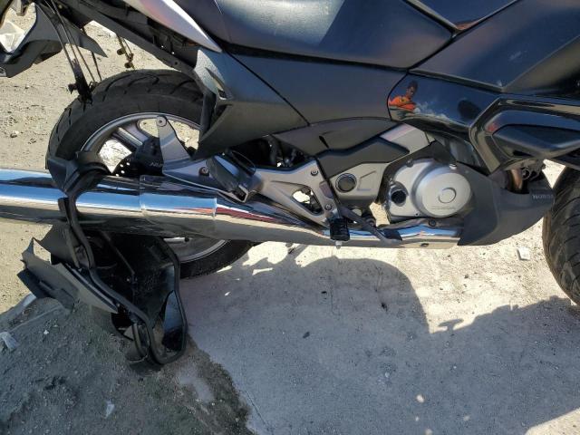 2011 HONDA NT700 V ZDCRC595XBF010098