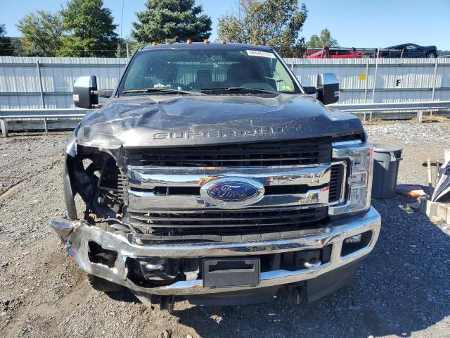 2017 Ford F250 - Image 5