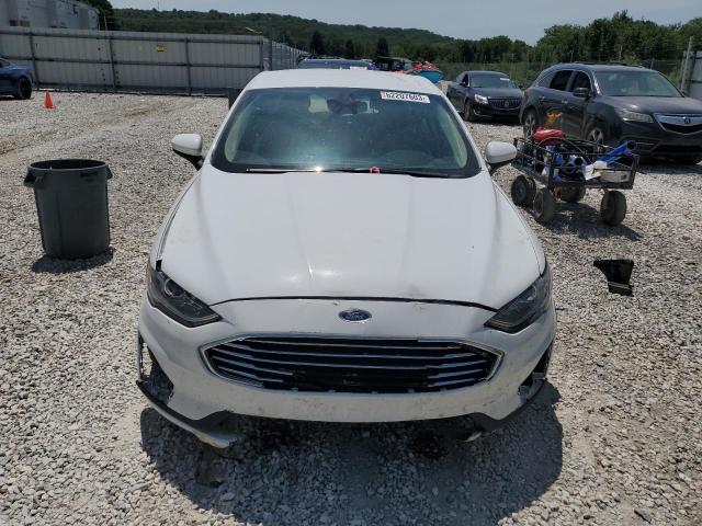 3FA6P0HD2KR246845 Ford FUSION SE