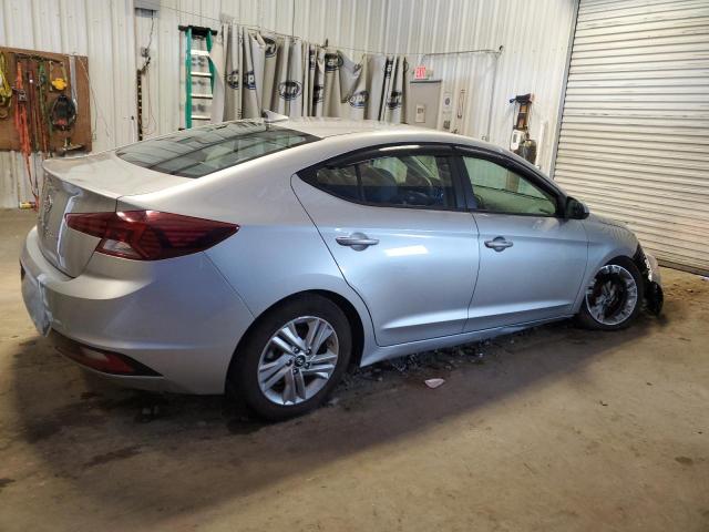 5NPD84LF8LH624539 Hyundai Elantra SE 3