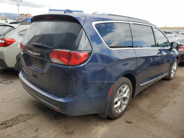 2C4RC1EG1HR832829 2017 CHRYSLER PACIFICA, photo no. 3