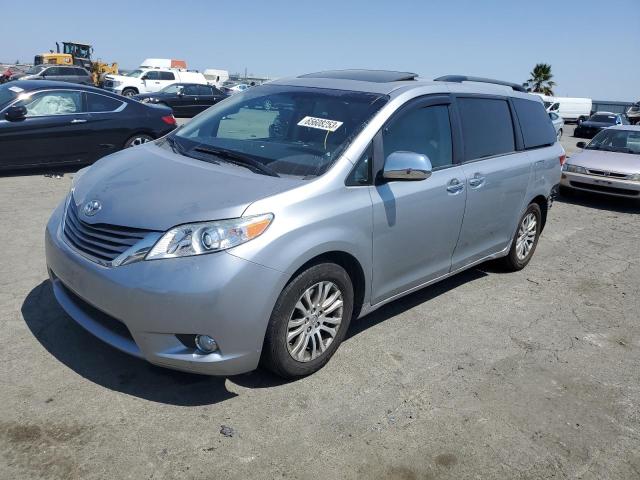 2016 Toyota Sienna XLE