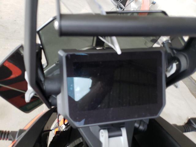 2019 KTM 1290 SUPER - VBKV79401KM915708