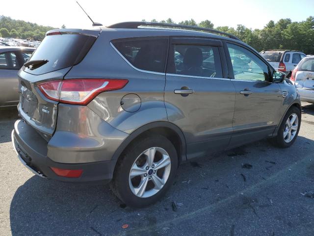 1FMCU9GX5EUC04071 Ford ESCAPE SE