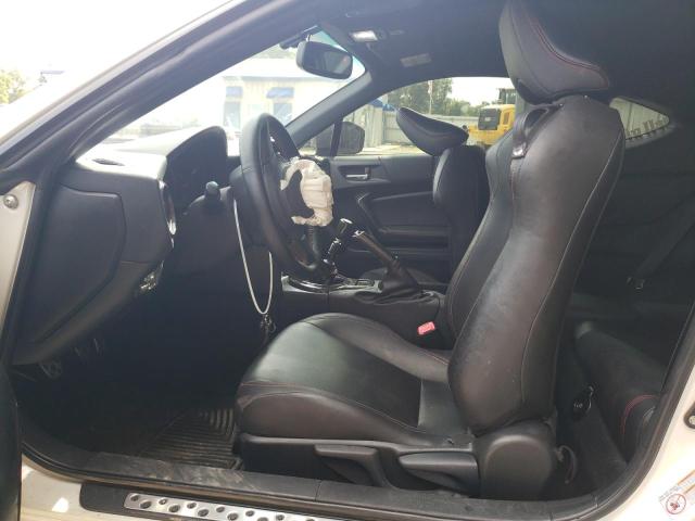 VIN: JF1ZCAC16E9606484 Auction: COPART Lot: 63089063 Location: FL - TALLAHASSEE JF1ZCAC16E9606484 SUBARU BRZ 2014 WHITE Photo 7