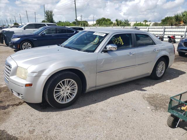 Vin: 2c3ca4cd4ah178592, lot: 64105893, chrysler 300 touring 2010 img_1