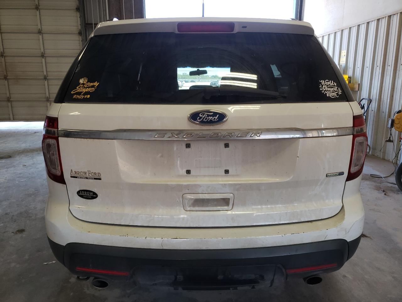 2015 Ford Explorer vin: 1FM5K8B82FGA64313