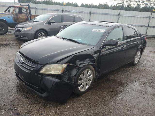 2005 Toyota Avalon XL