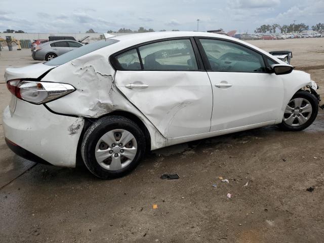 KNAFK4A68G5605621 KIA FORTE LX