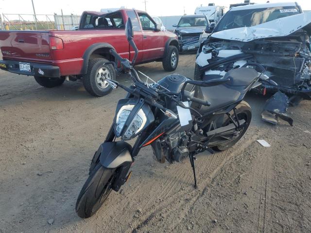 2022 KTM 890 DUKE R VBKTU940XNM834100