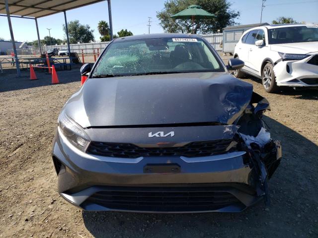 3KPF24AD5PE537994 KIA FORTE LX