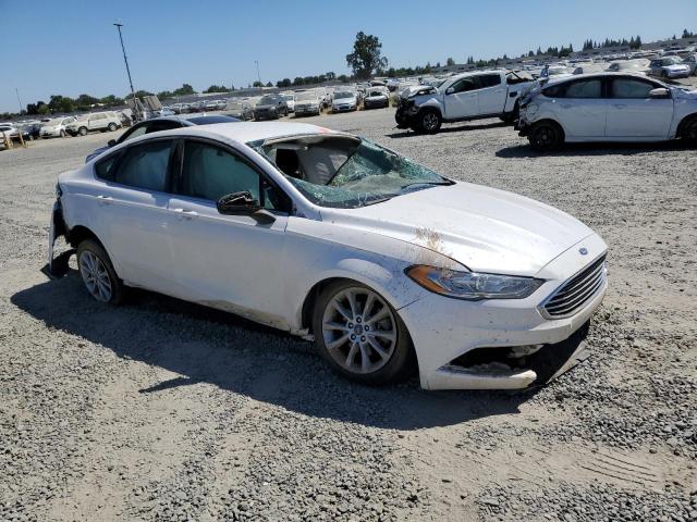 3FA6P0H79HR187649 Ford FUSION SE