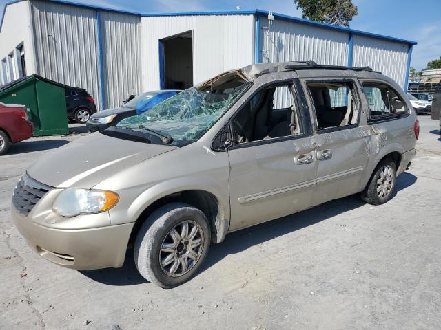 2005 Chrysler Town & Country Touring